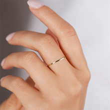 Load image into Gallery viewer, Skinny Ring
