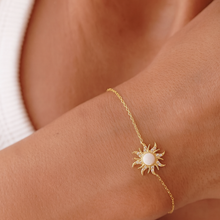 Load image into Gallery viewer, Opal Sun Bracelet
